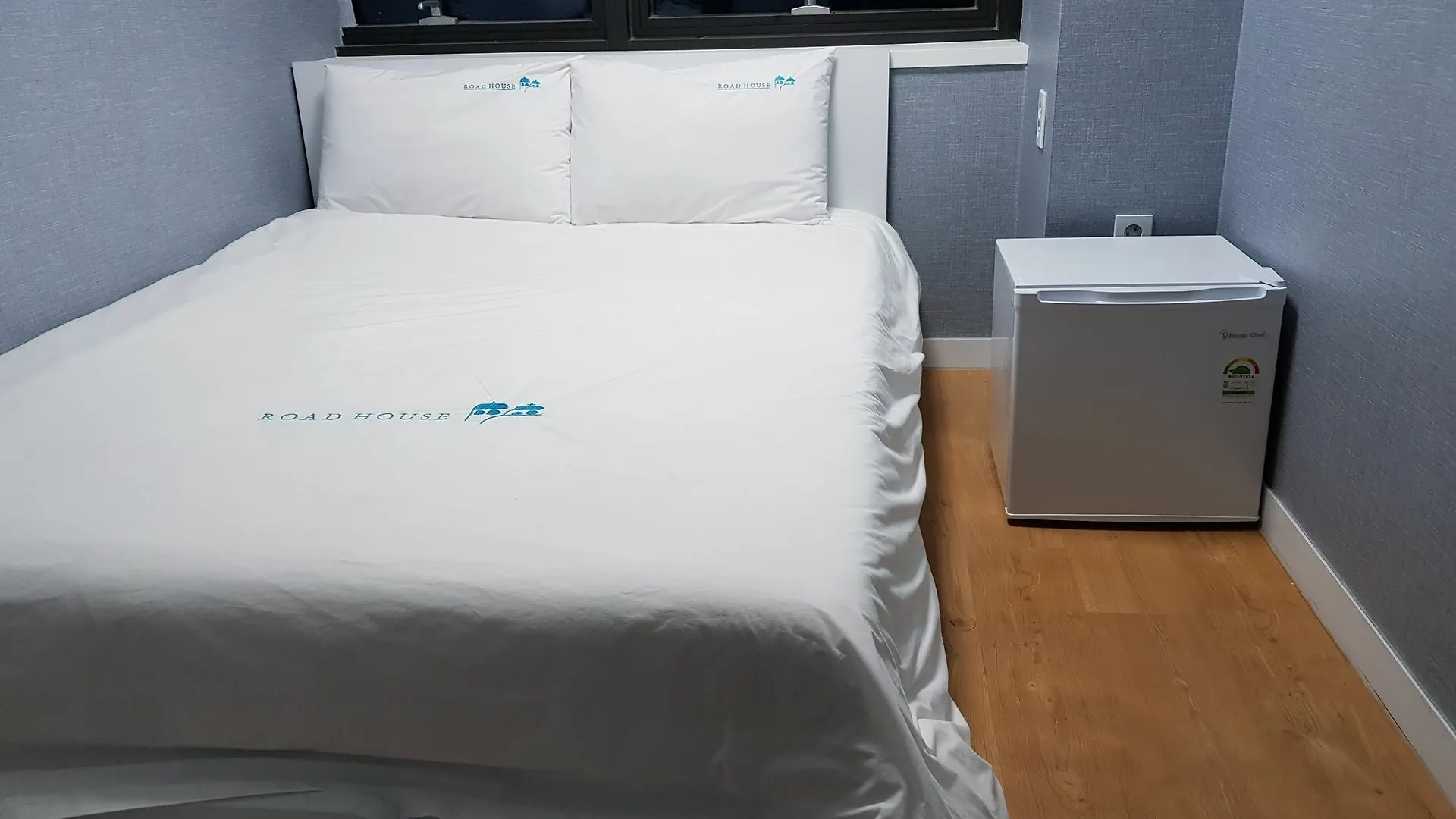 Roadhouse Hongdae Shinchon Hotel Seoul 3*,